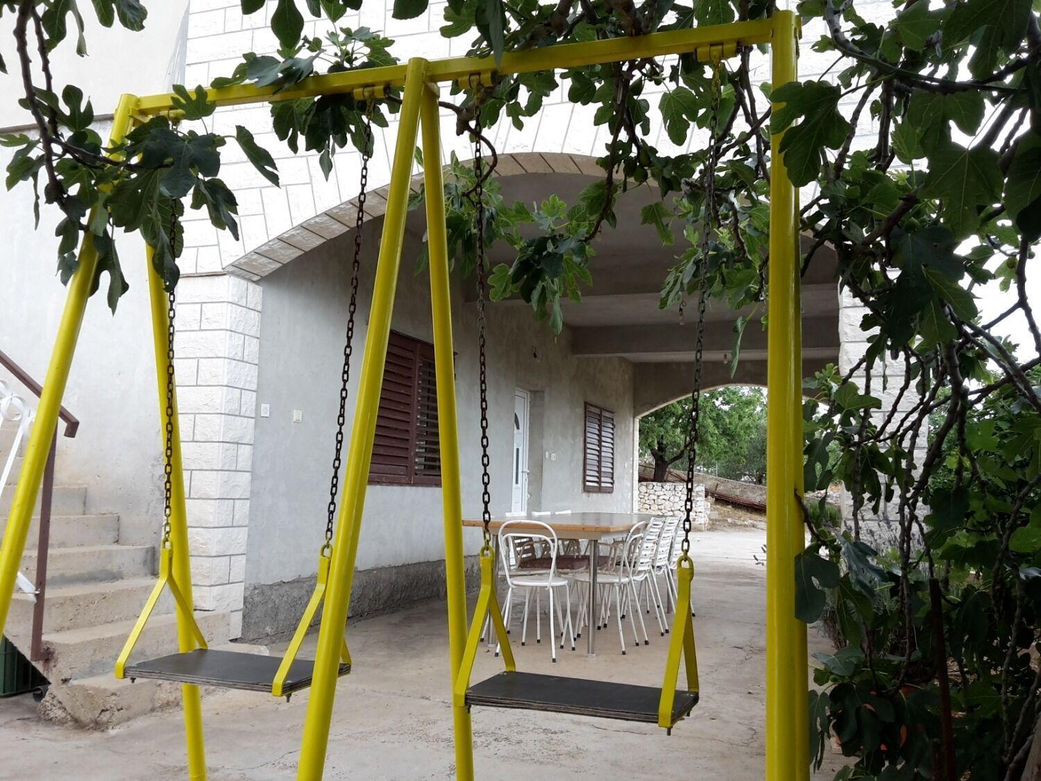 Apartments Josi - Parking And Barbecue Grebastica Exterior photo